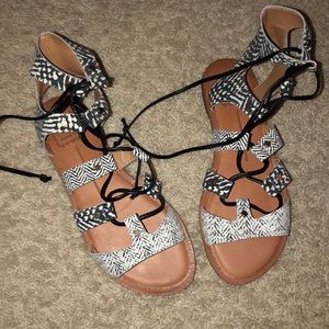 Dolce vita never worn sandals